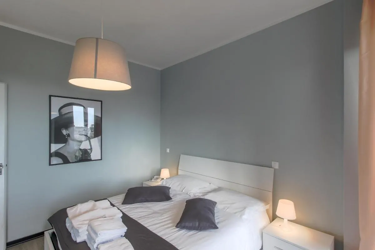 Aparthotel Blu Mare Apartments Pietra Ligure Italy