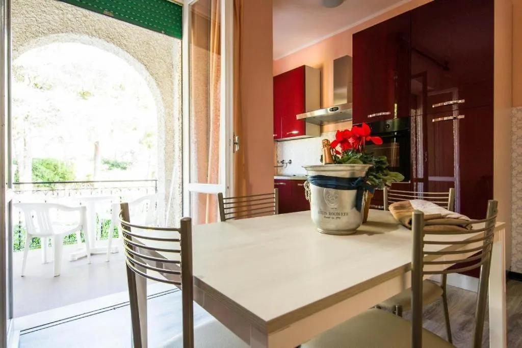 Blu Mare Apartments Pietra Ligure Aparthotel